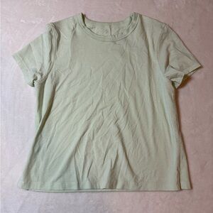 Lululemon Athletica Light Green Short Sleeve Tee